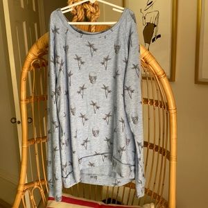 Sweat her with skulls